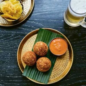12. pre-order dine-in Jaffna Tuna Fish Patties (2 Pcs)